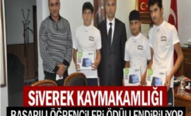 Siverek Kaymakamlığı Başarılı Öğrencileri Ödüllendiriliyor 