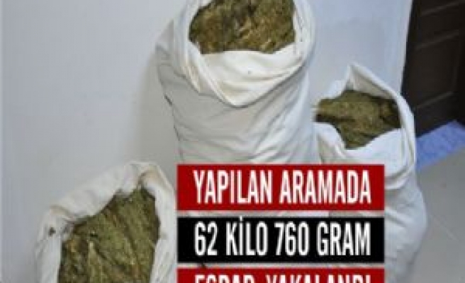 Yapılan Aramada 62 Kilo 760 Gram Esrar Yakalandı 