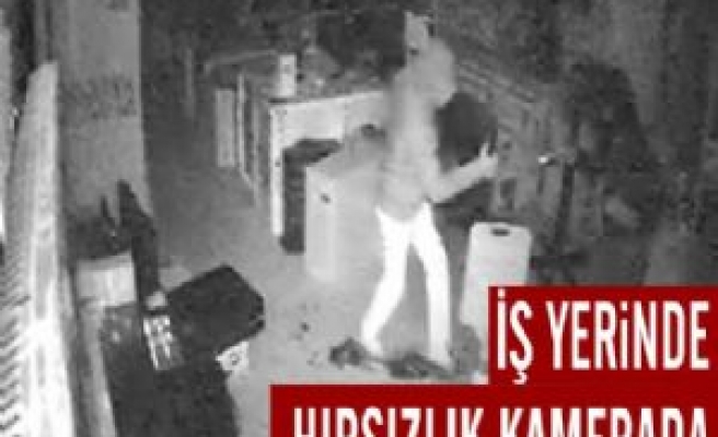 İş Yerinde Hırsızlık Kamerada