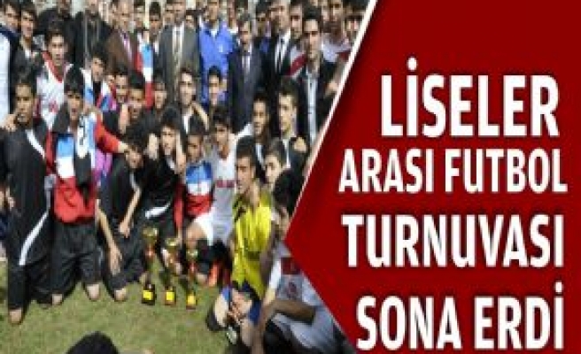 Liseler Arası Futbol Turnuvası Sona Erdi