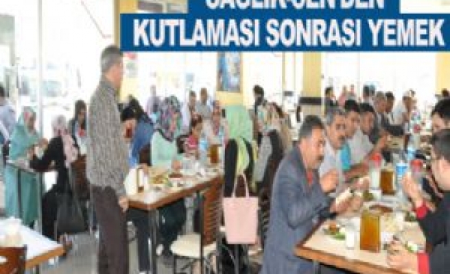 Önce İşçi Bayramı Kutlaması Sonra Yemek