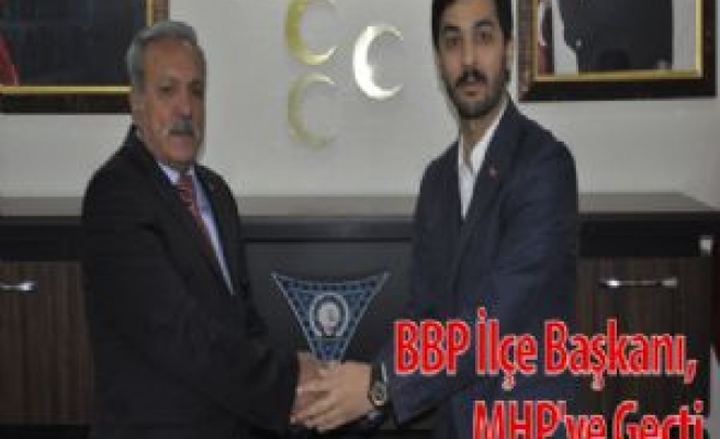 BBP'den İstifa Eden İlçe Başkanı MHP'ye Katıldı