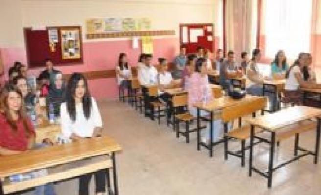 ADAY ÖĞRETMENLERE HAZIRLAYICI EĞİTİM KURSU 