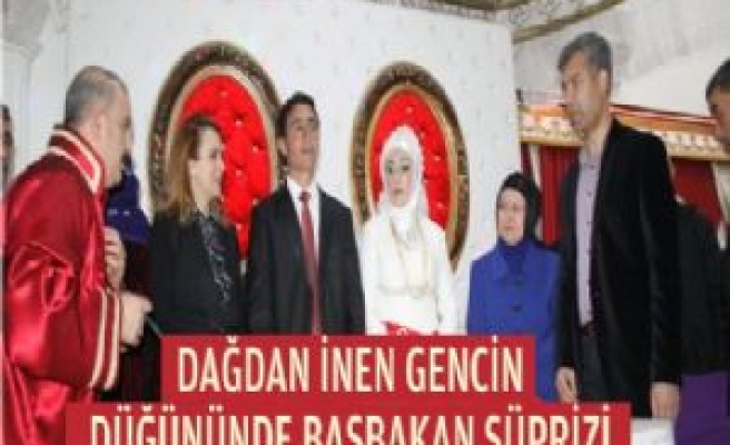 Dağdan İnen Gencin Düğünün'de Başbakan Davutoğlu Süprizi