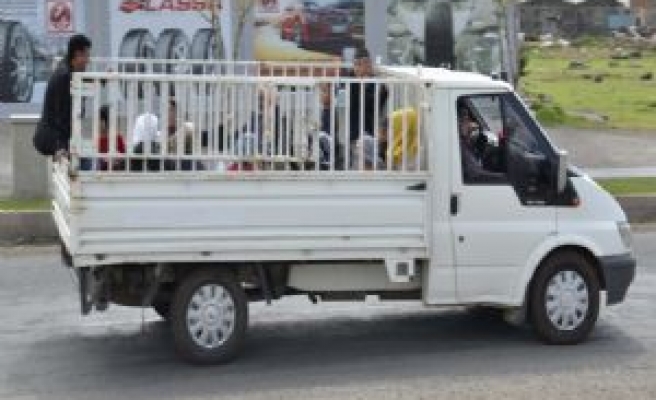Karayolunda Tehlikeli Yolculuk