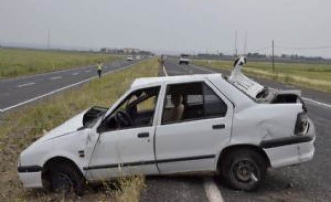 Siverek'te Kaza 2 Kişi Ağır Yaralı