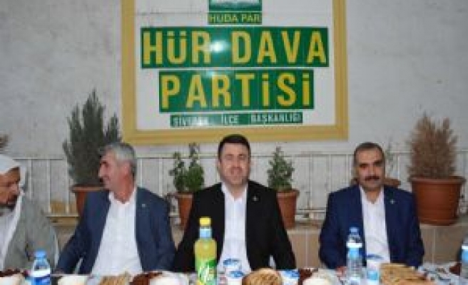 Hüda Park İlçe Başkanlığından Basın mensuplarına iftar