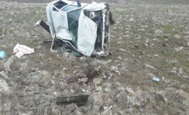 Siverek'te Trafik Kazası:3 Yaralı