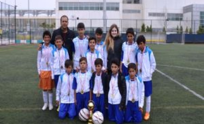 Ördekli Ortaokulu Futbol Takımından Büyük Başarı