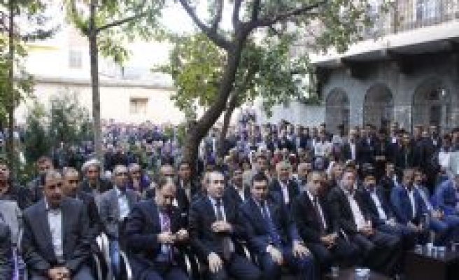 Ak parti Siverek ilçe teşkilatında bayramlaşma 