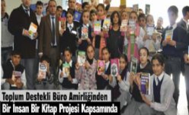 Bir İnsan Bir Kitap Projesi Kapsamında Okullara Kitap Desteği