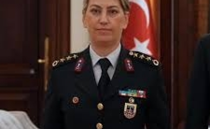 Jandarmanın yeni paşası! Gülden Mat Şakir tuğgeneralliğe terfi etti