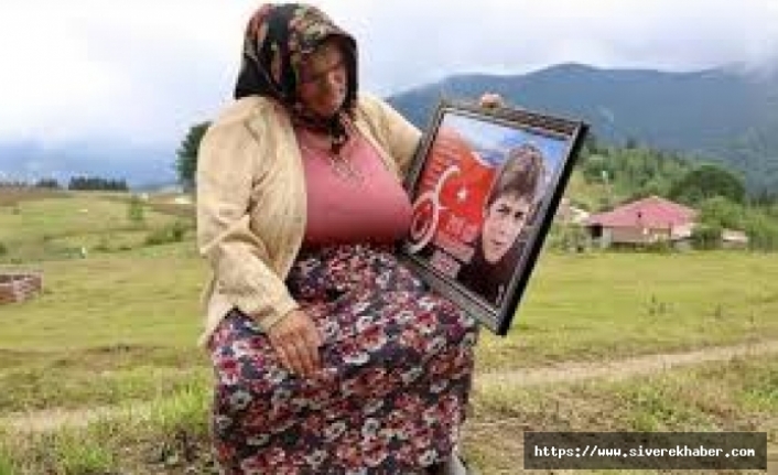 Eren Bülbül'ün annesi Ayşe Bülbül: Silahlarını teslim etsinler, terör bitsin