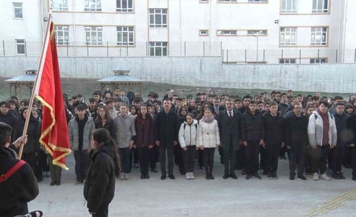 Şanlıurfa’da tüm okullarda 1 dakikalık saygı duruşu