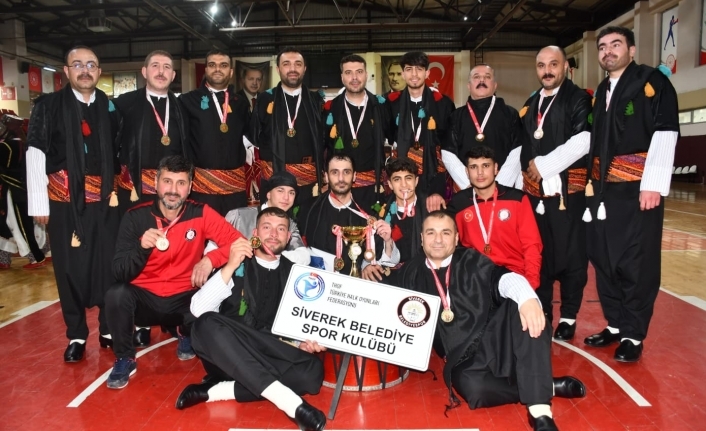 Siverek Belediyesi Halk Oyunları Ekibi Şanlıurfa İl Birincisi Oldu